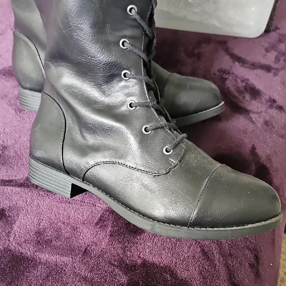 NWOB - Torrid 10W - EXTRA WIDE WIDTH CALF - Black Over the Knee Lace-Up Boots